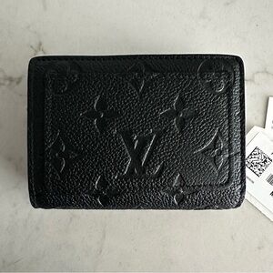 ❌SOLD❌ Louis Vuitton Clea Wallet